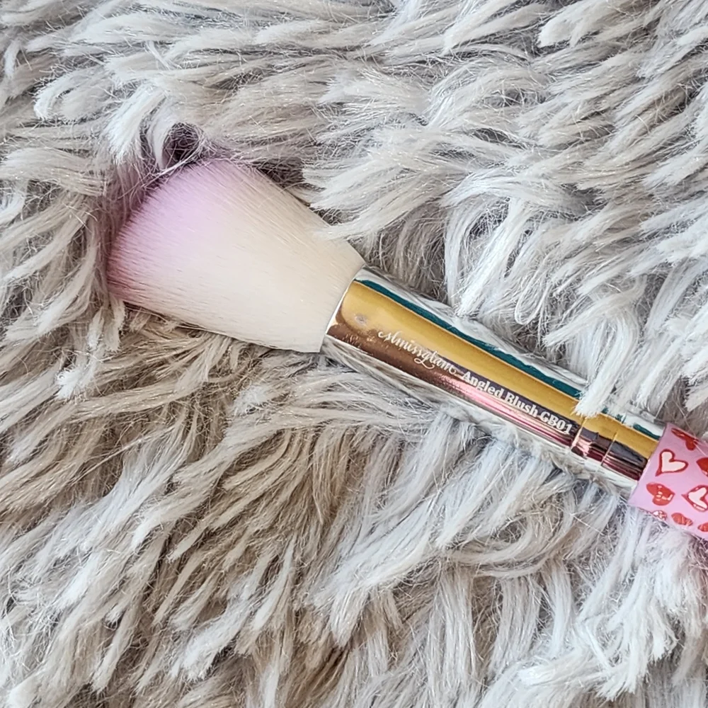 😍SLMISSGLAM Pink with Red Doodle Heart Angled Blush
